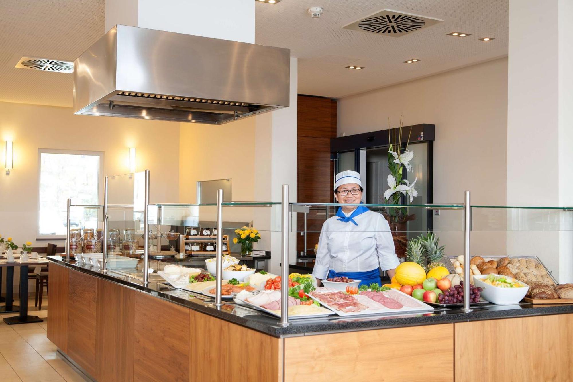Best Western Hotel Nuernberg City West Exterior photo